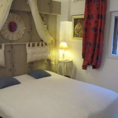 Apartment Cosy Avec Terrasse Et Parking, A 2 Pas De La De Saint-clair - Menage Inclus - Fr-1-251-12